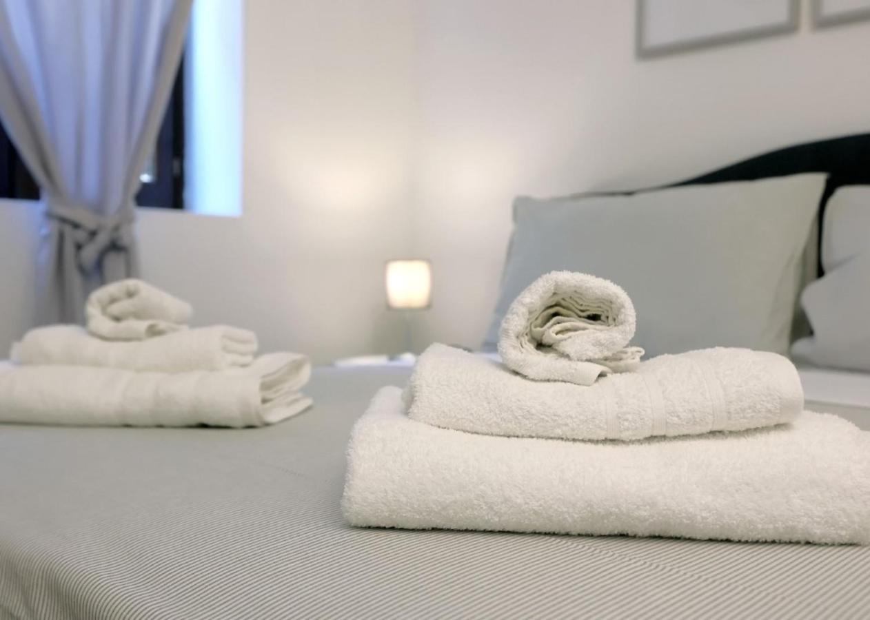 Bonello House Cattedrale Apartment ปาแลร์โม ภายนอก รูปภาพ